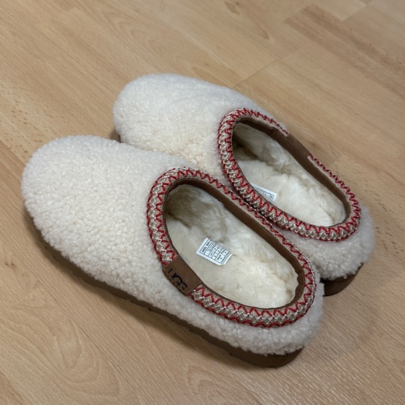 BRAND NEW Ugg Tasman Maxi Curly - Picture 3 of 4